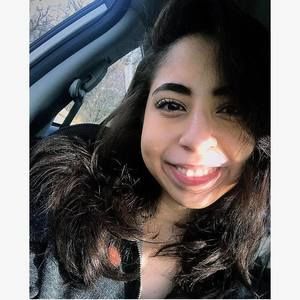 Meet your Posher, Nadeen